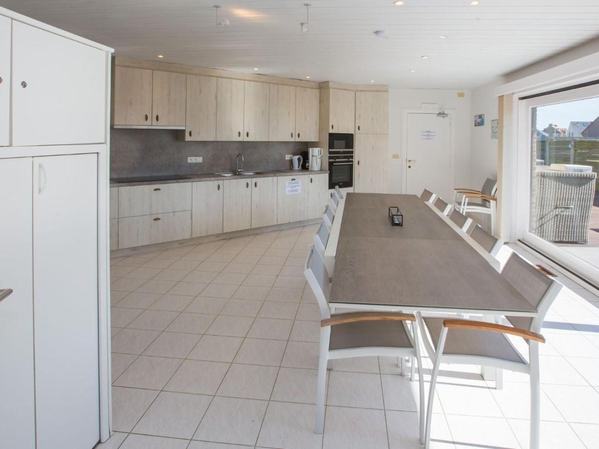 Splendid Villa In Middelkerke With Sauna Bubble Bath Bagian luar foto